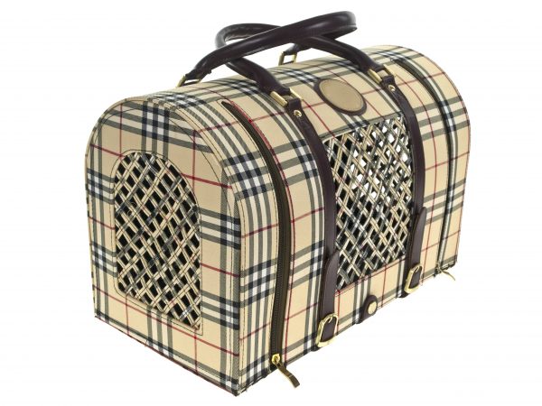 pet carrier luxury bag sideways PZ638DA scaled